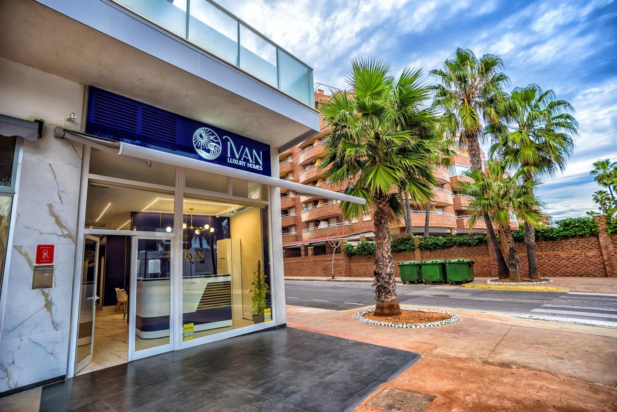 אורופסה דל מר Casa Big Ivan Luxury Homes 1ªpta Norte 1ªlinea מראה חיצוני תמונה